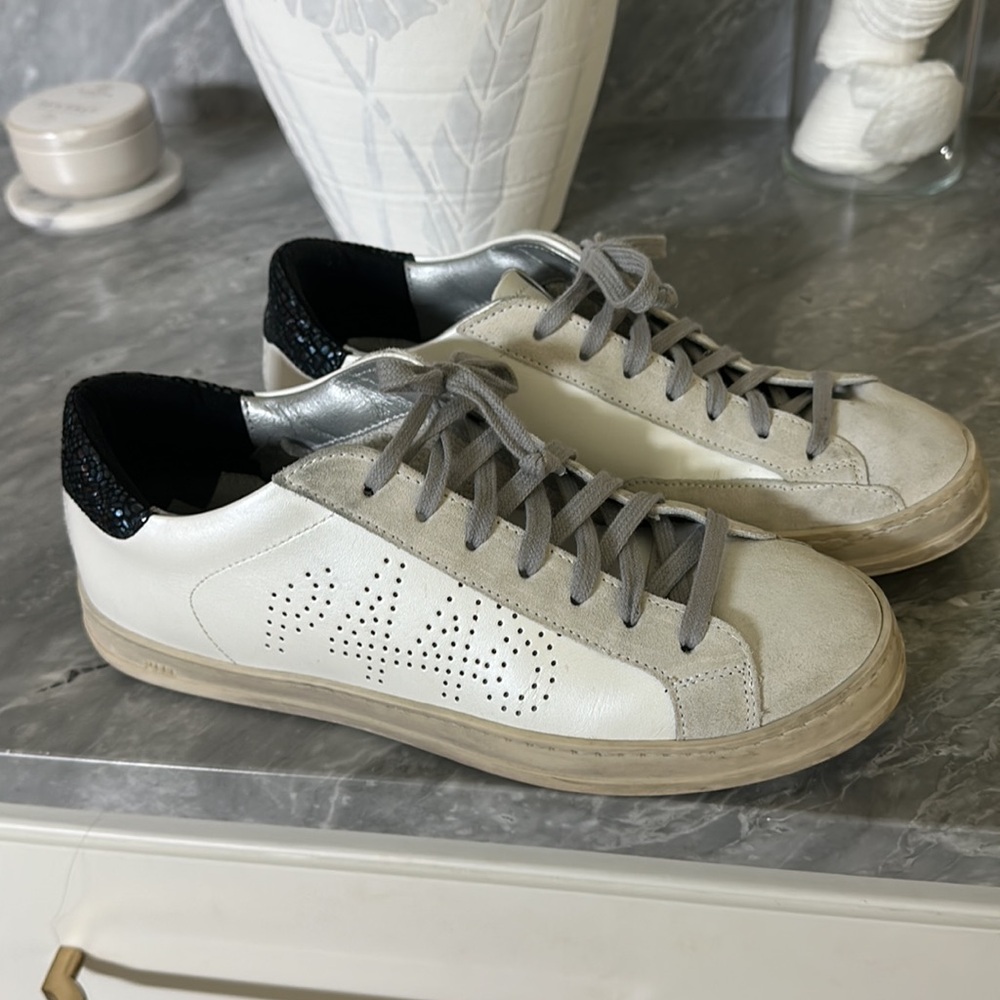 P448 Sneakers